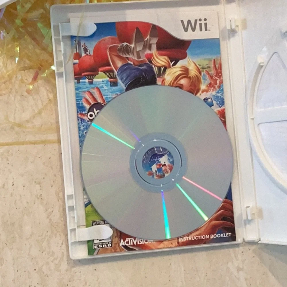 Shrek The Third Nintendo Wii Game & Madagascar Escape 2 Africa & Wipeout Games